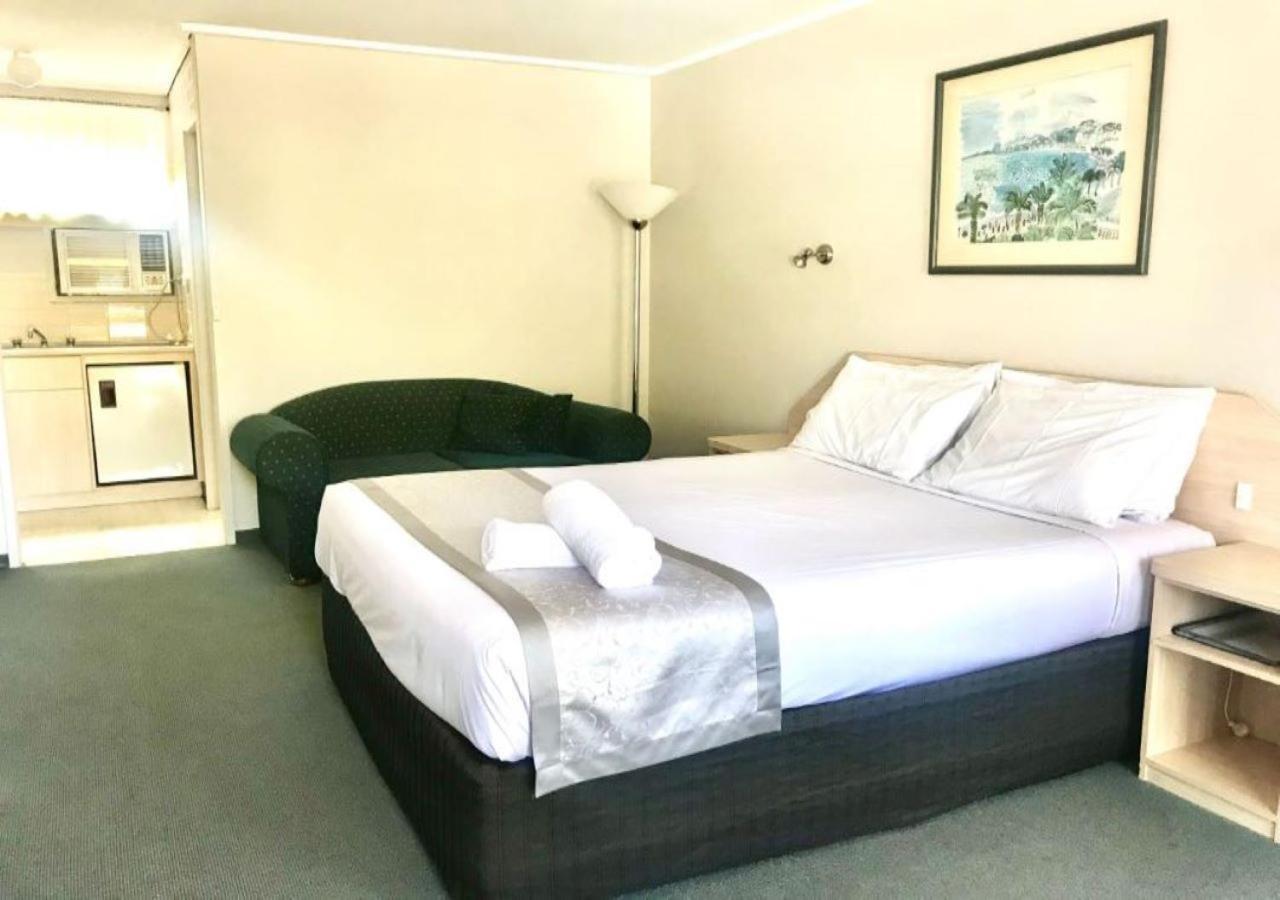 Burwood East Motel Bagian luar foto